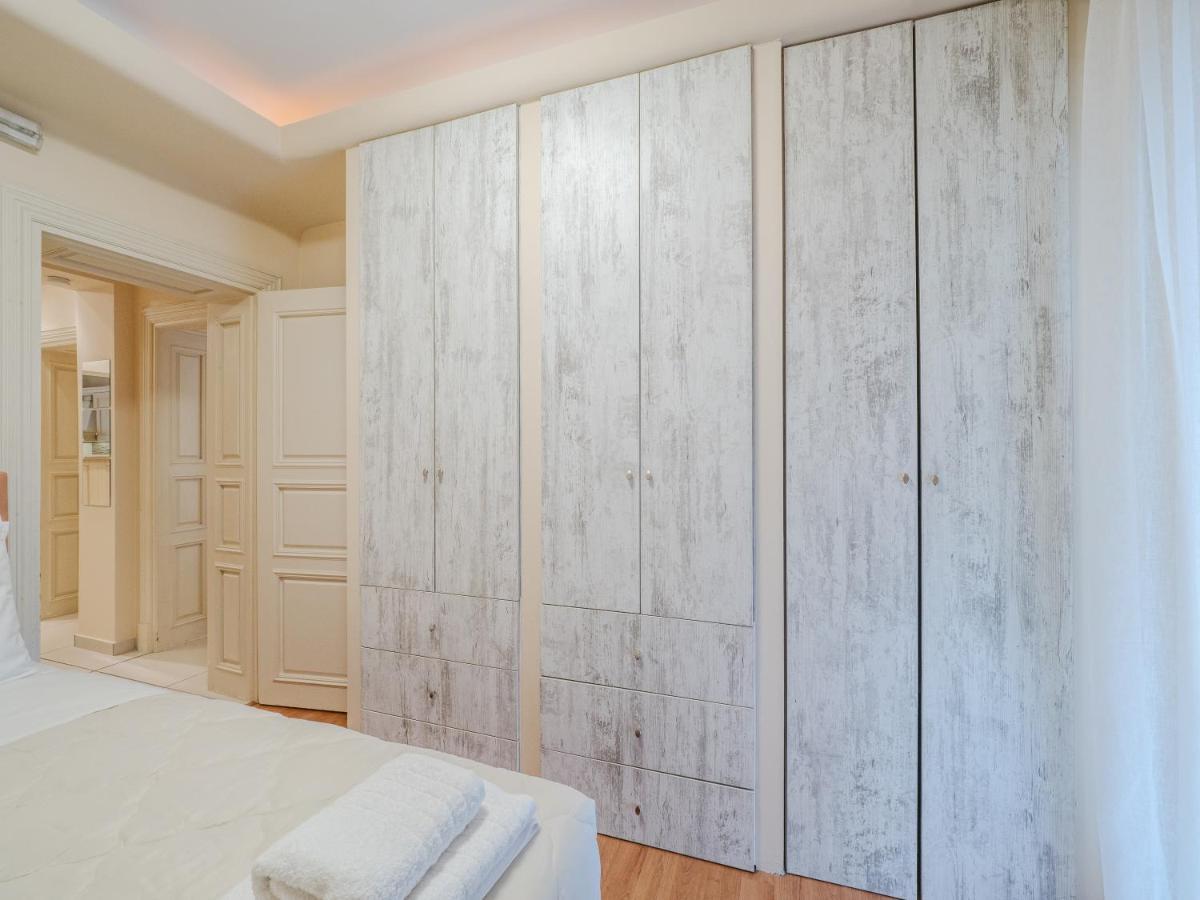 Aura Elegant Apartment Near Garitsa Bay Análipsis エクステリア 写真